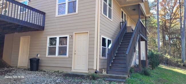 Building Photo - 6730 Rock Ridge Rd SE