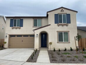 Building Photo - 6684 E Oslin Ave