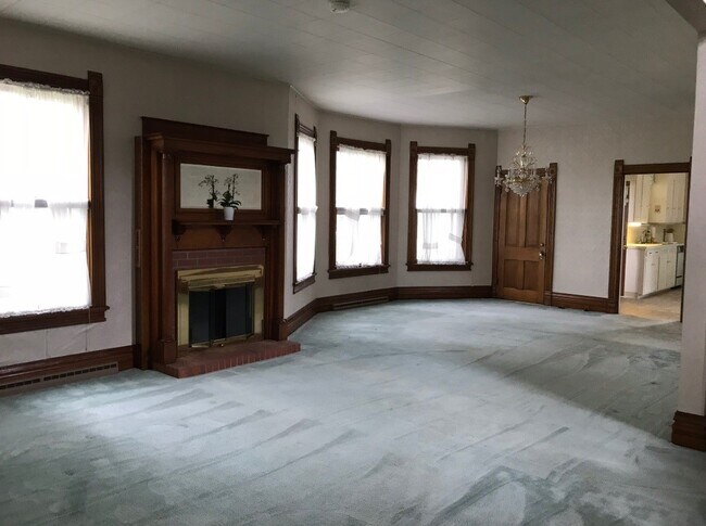 Foto del edificio - 6387 N 107th St