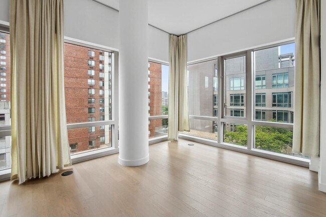 Foto del edificio - 75 Park Ln S