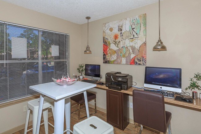 Foto del edificio - Sunpark Apartment Homes