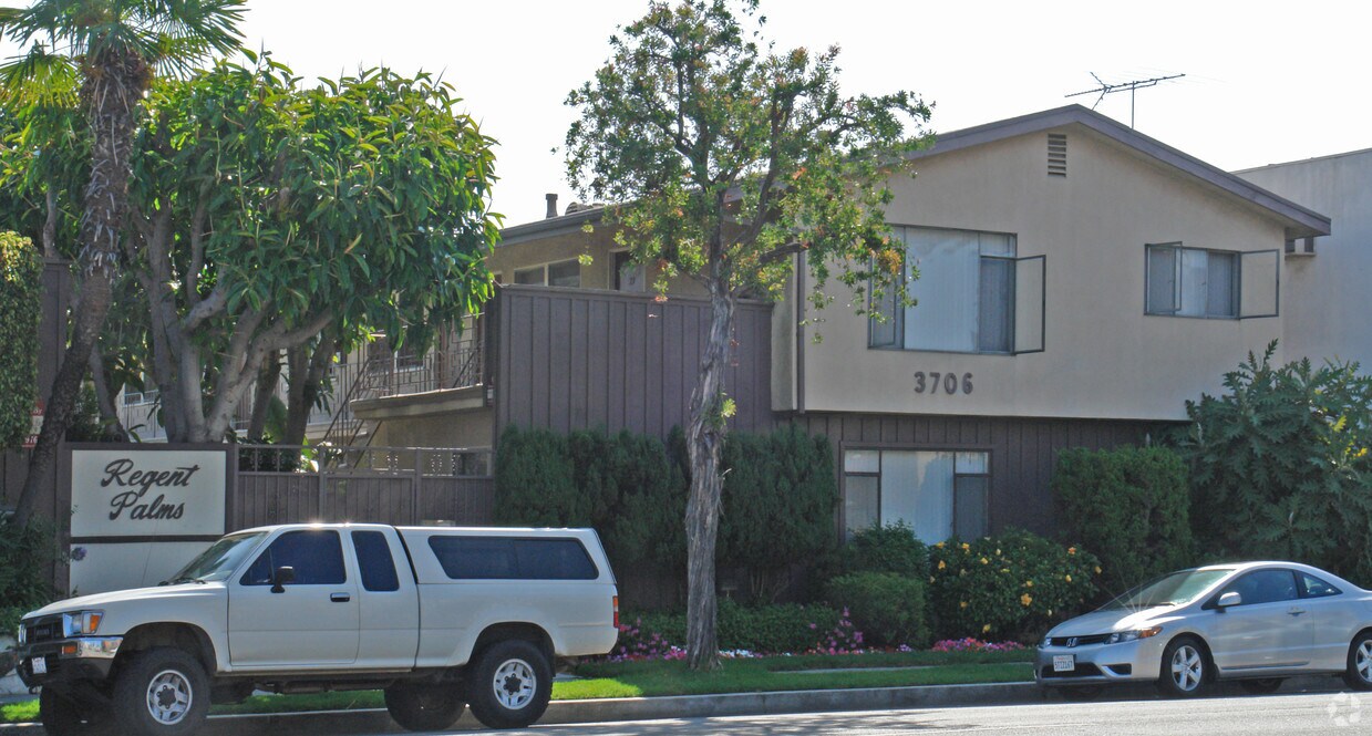 Primary Photo - 3706 Motor Ave