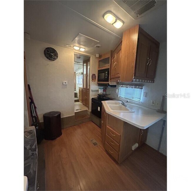 Foto del edificio - 3004 E Yukon St