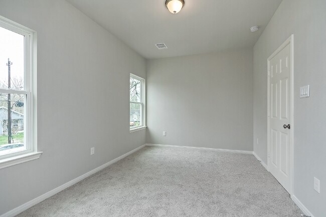 Foto del edificio - 1043 Marcolin St