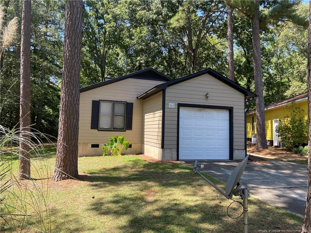 562 Crooked Creek Ct, Fayetteville, NC 28301 House Rental in
