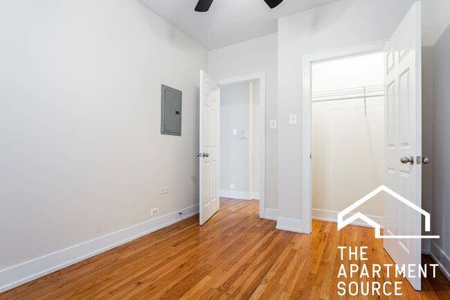 Foto del edificio - 627 W Melrose St