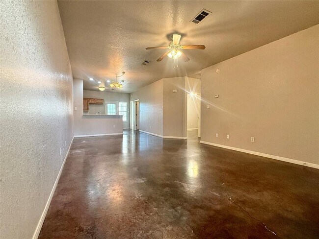 Building Photo - 1406 Bergin Ct