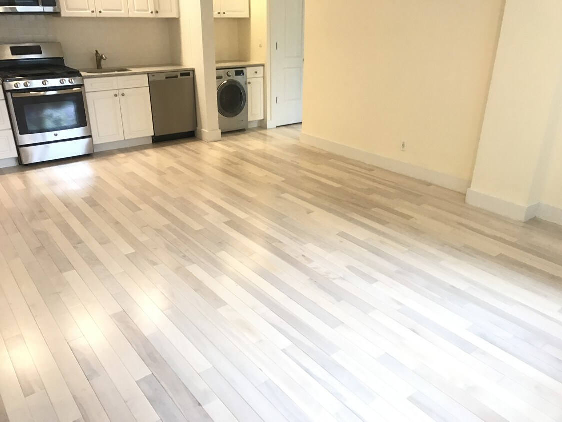 Foto principal - 71 Ocean Pkwy