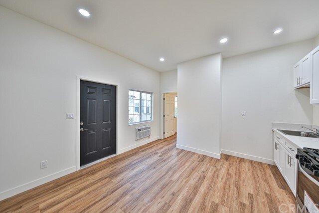 Foto del edificio - 210 Belmont Ave