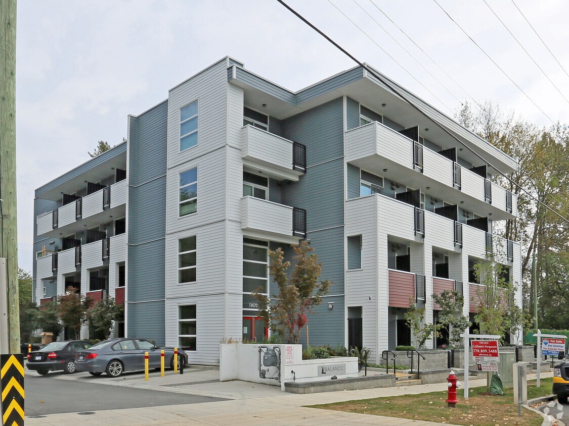 13678 Grosvenor Rd, Surrey, BC V3R 5C9 Apartments 13678 Grosvenor Rd