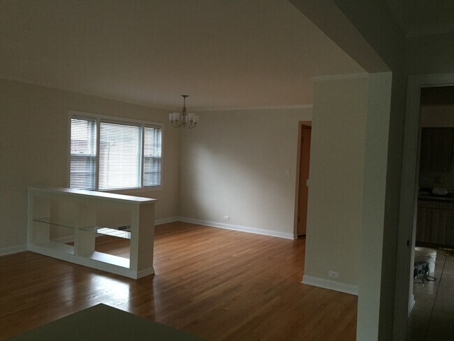 Foto del edificio - 2513 W Sibley St