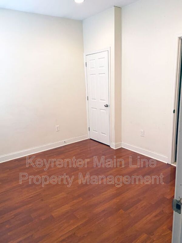 Building Photo - 2238 N Camac St