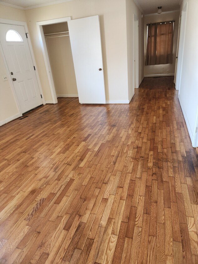 Foto principal - 410 West Ave