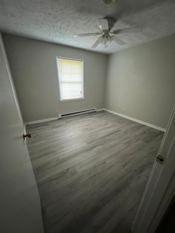 Building Photo - 3700 Papermill Ct