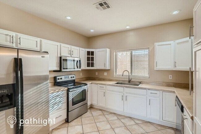Building Photo - 703 E 9Th Street, Casa Grande, AZ, 85122