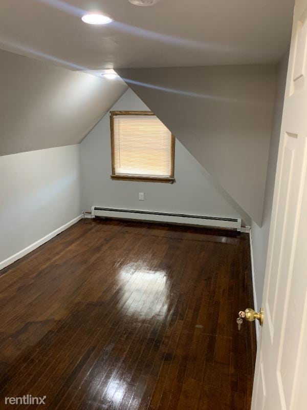 Foto del edificio - 3 br, 1.5 bath House - 369 E 28th St