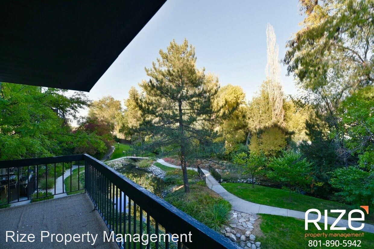 Foto principal - 2 br, 2 bath House - 4963 Eastridge Lane #160