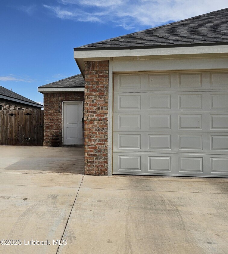 Foto principal - 5528 Itasca St