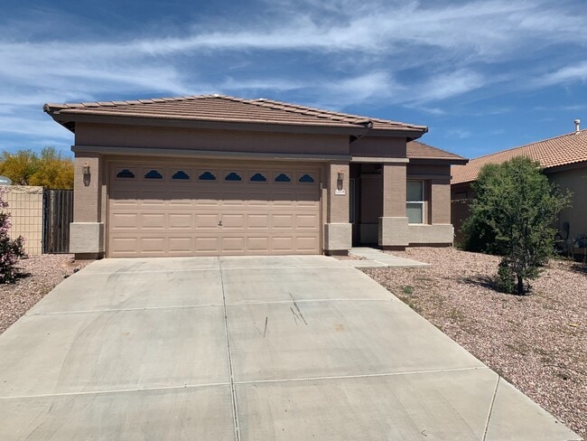 4 Bed 2 Bath home! - 4 Bed 2 Bath home!