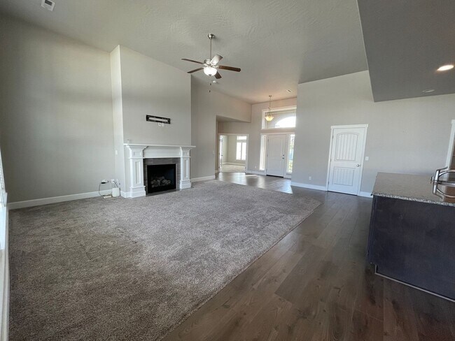 Foto del edificio - Beautiful South Kennewick Home! Available ...