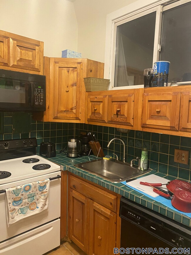 Foto del edificio - 49 Symphony Rd