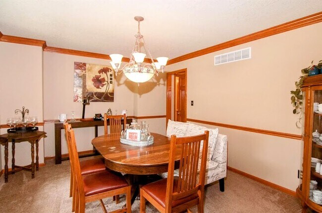 Foto del edificio - 3833 SW Ambassador Pl