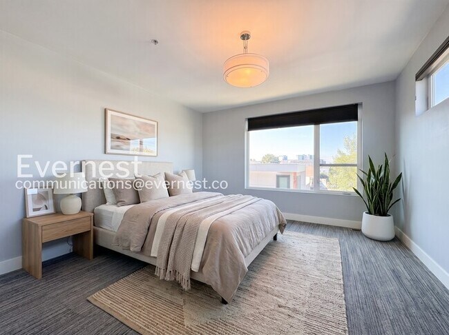 Foto del edificio - 3444 Navajo St
