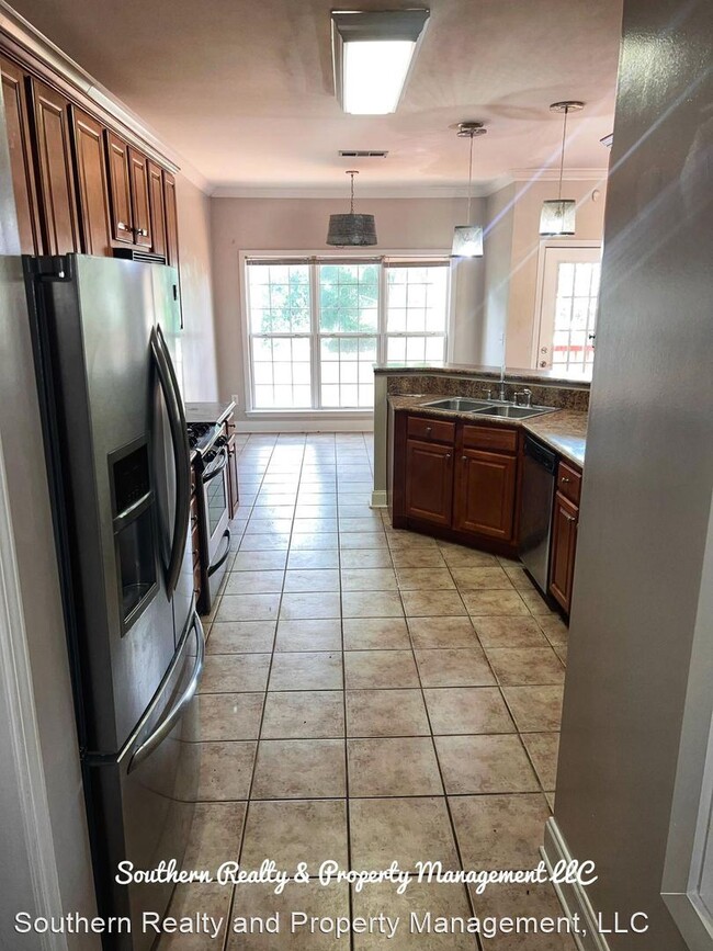 Foto del edificio - 4 br, 2 bath House - 769 Whitehall Parkway