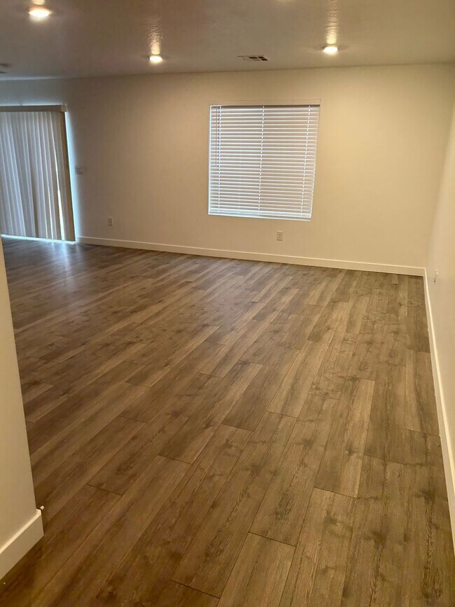 Foto del edificio - Charming Townhome