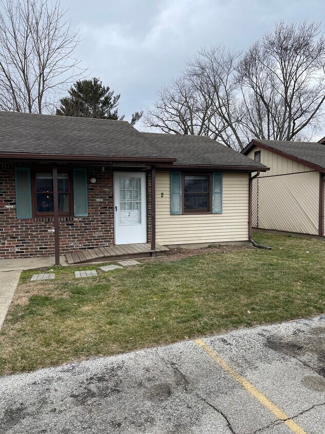 1818 Michigan St, Crawfordsville, IN 47933 House Rental in