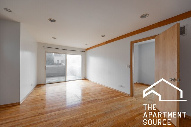 Foto del edificio - 1049 N Winchester Ave