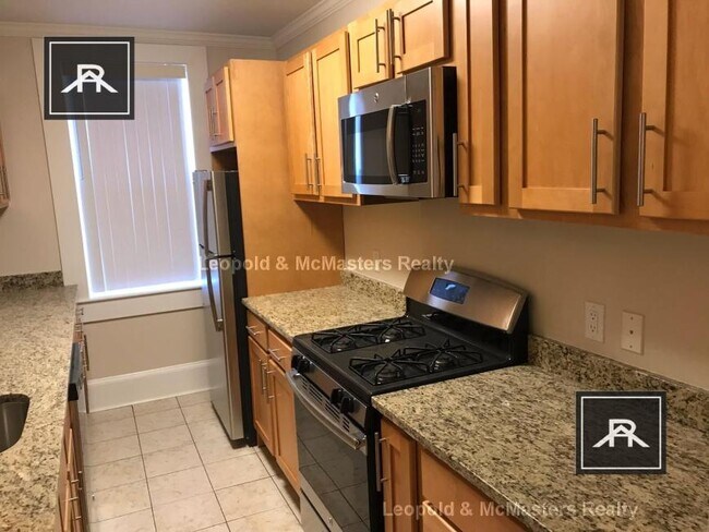 Foto del edificio - 2 bedroom in Brookline MA 02446