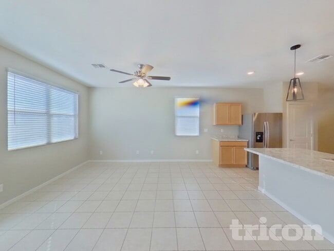 Building Photo - 19781 N Lauren Rd