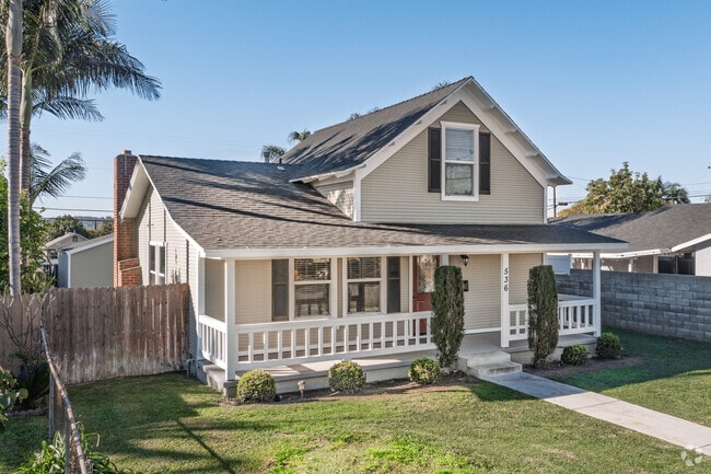 Building Photo - 536 W Greenwood Ave