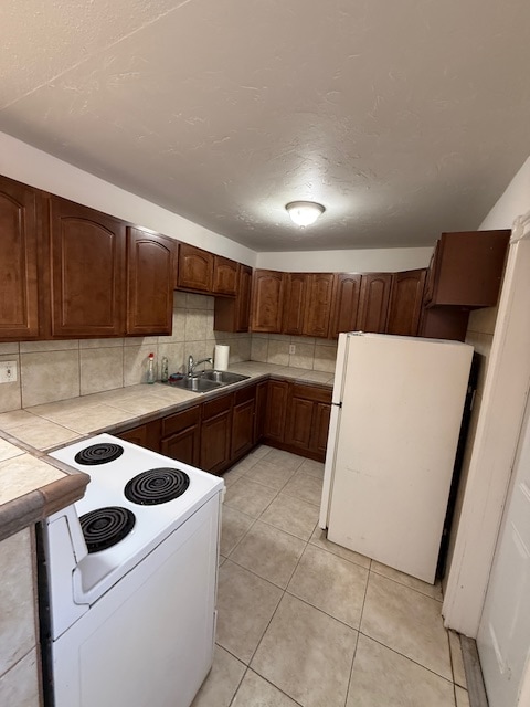 Building Photo - 1020 N 18th Ct