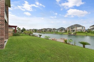 Building Photo - 18111 Blues Point Dr