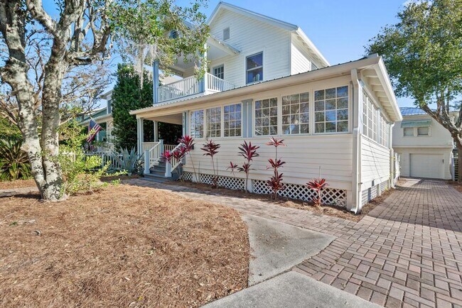 Foto del edificio - 313 St George St