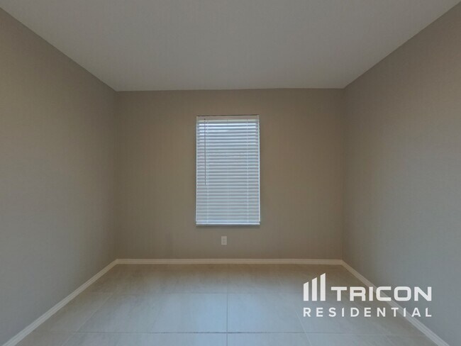 Building Photo - 1411 Dovekie Drive Forney TX