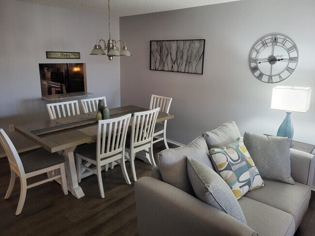 Foto del edificio - 4191 Heron Way