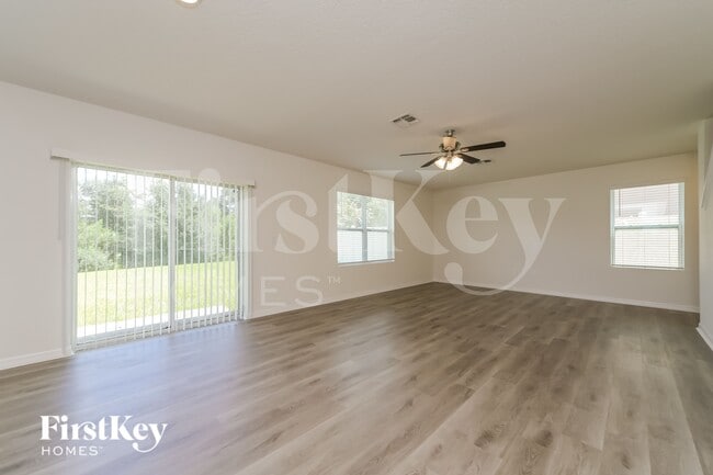 Foto del edificio - 3345 Wellborn Dr