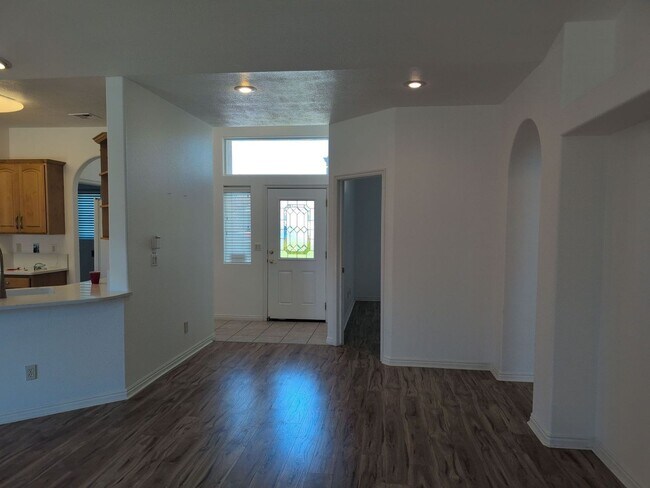 Foto del edificio - Cozy 3 Bedroom 2 Bathroom Home. Small Dog ...
