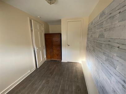 Foto del edificio - 137 W King St