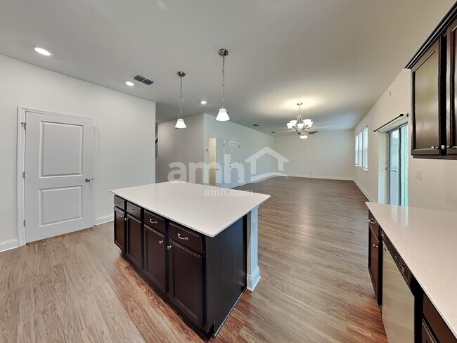 Foto del edificio - 906 Summer Stone Loop