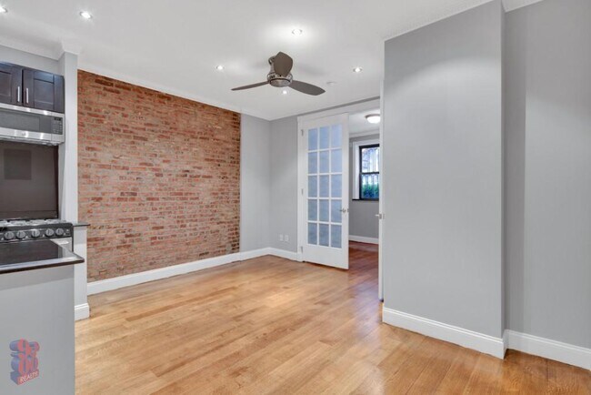 Foto del edificio - 145 E 26th St