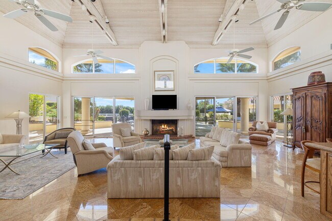 Foto del edificio - 50180 Vista Montana Rd