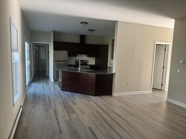 Foto del edificio - 32 Southwind Dr