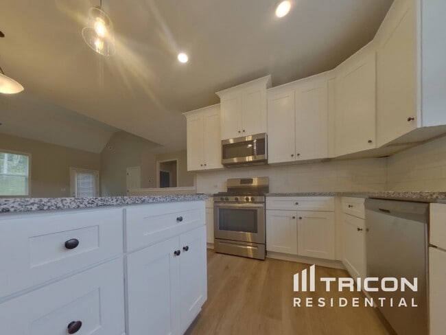 Building Photo - 317 Arbor Cir