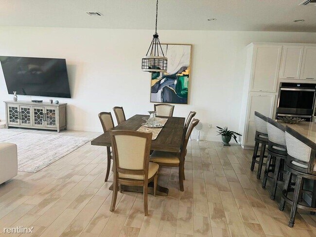 Foto del edificio - 3 br, 2.5 bath House - 6190 Oceanaire Way