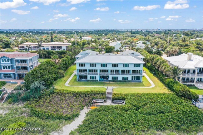 Building Photo - 1321 S Miramar Ave