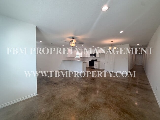 Building Photo - 112-114 East Camden Street - 114